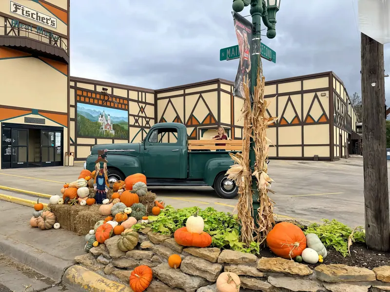 Main Street Harvest pumpkin display example